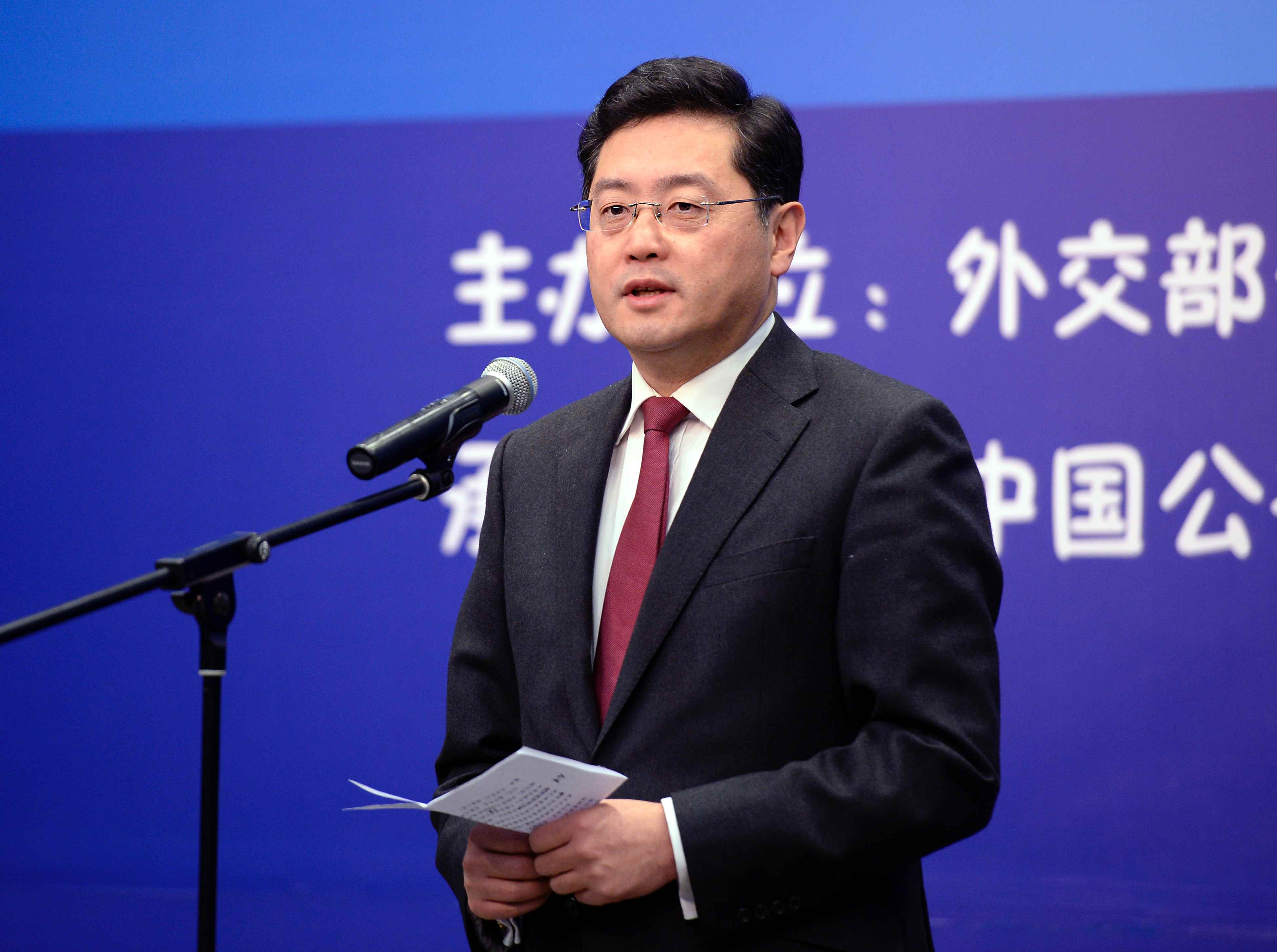秦刚出任中国外交部长 分析:中国重视与美关系