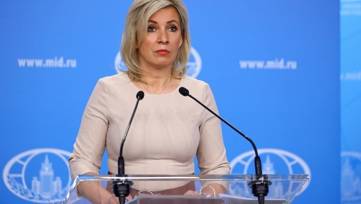 俄媒:美大使不满俄方用"盎格鲁-撒克逊人"一词,扎哈罗娃继续用