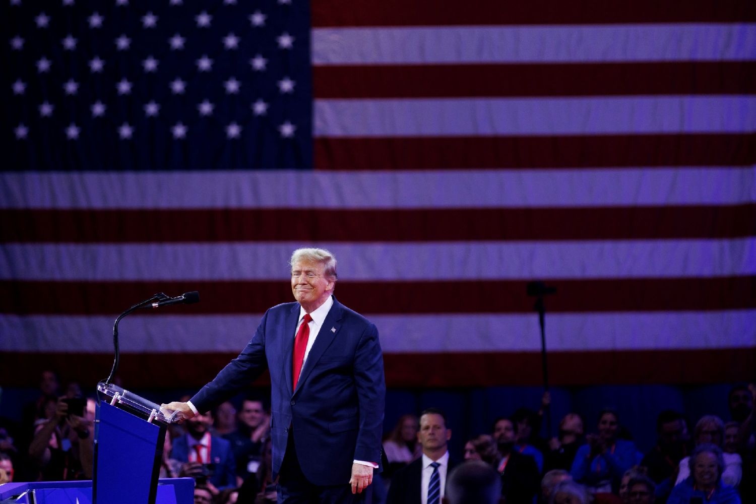 史上最贵？美国大选沦为“赌博游戏”