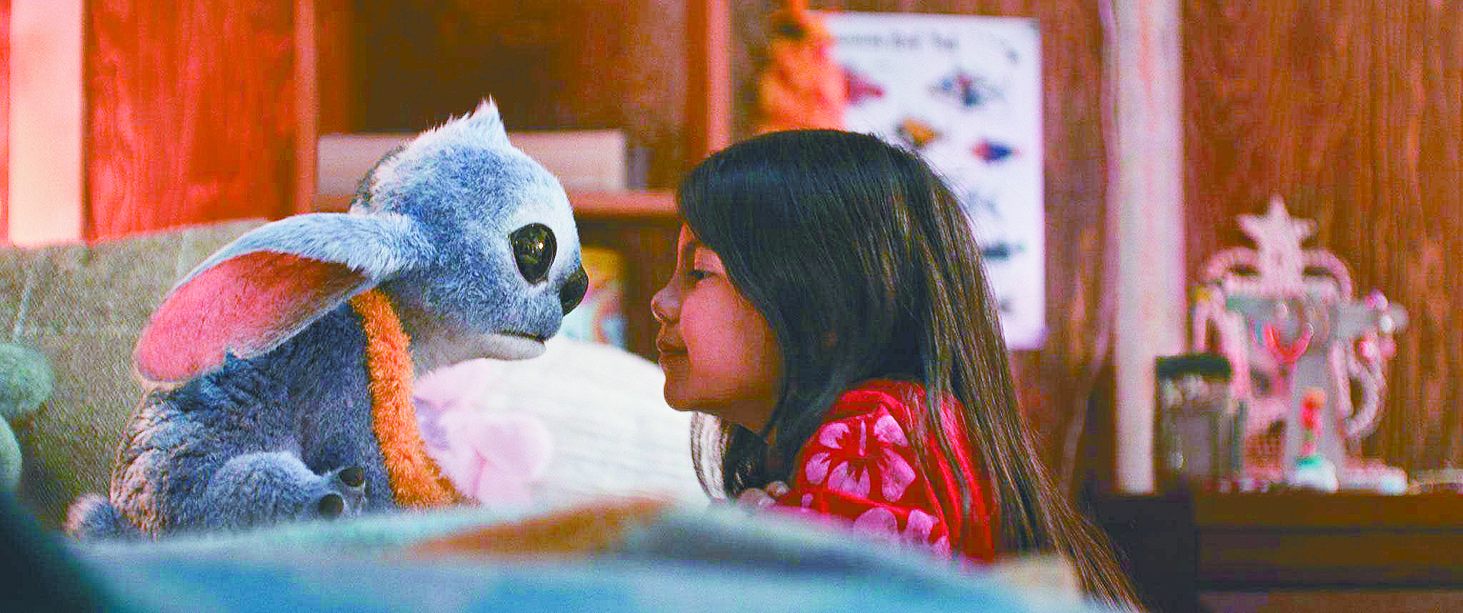 瞬息全宇宙》/《妈的多重宇宙》：爱是亚裔家庭一切矛盾的解药？_搜狐网, image size:2048x858